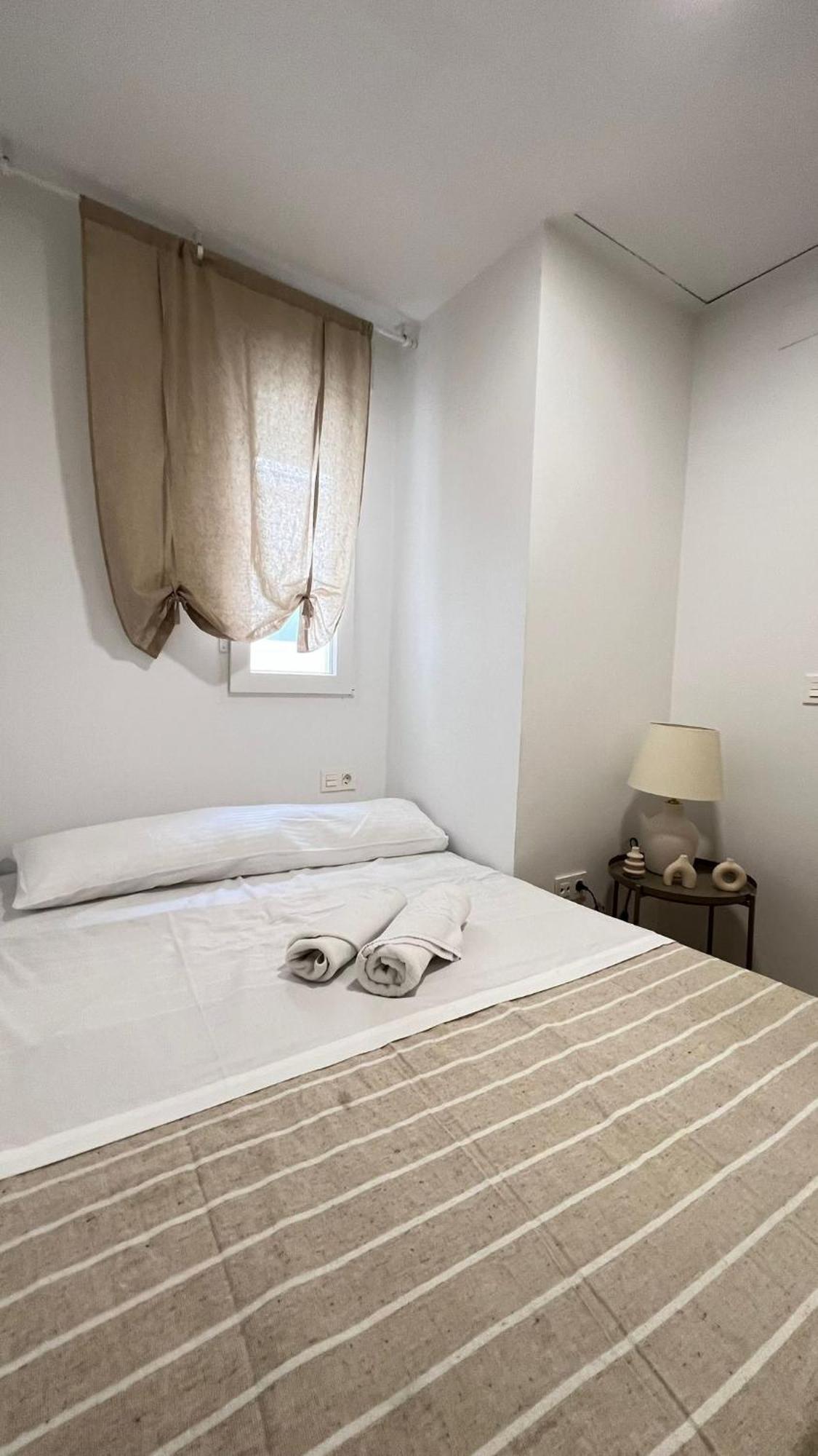 Hermosos Apartamentos En Pleno Centro Granada Esterno foto