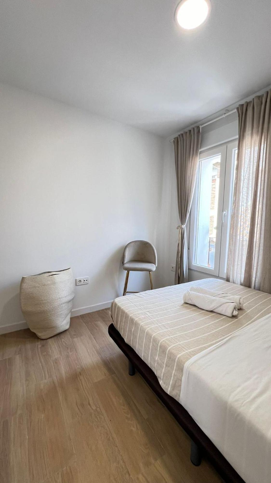 Hermosos Apartamentos En Pleno Centro Granada Esterno foto