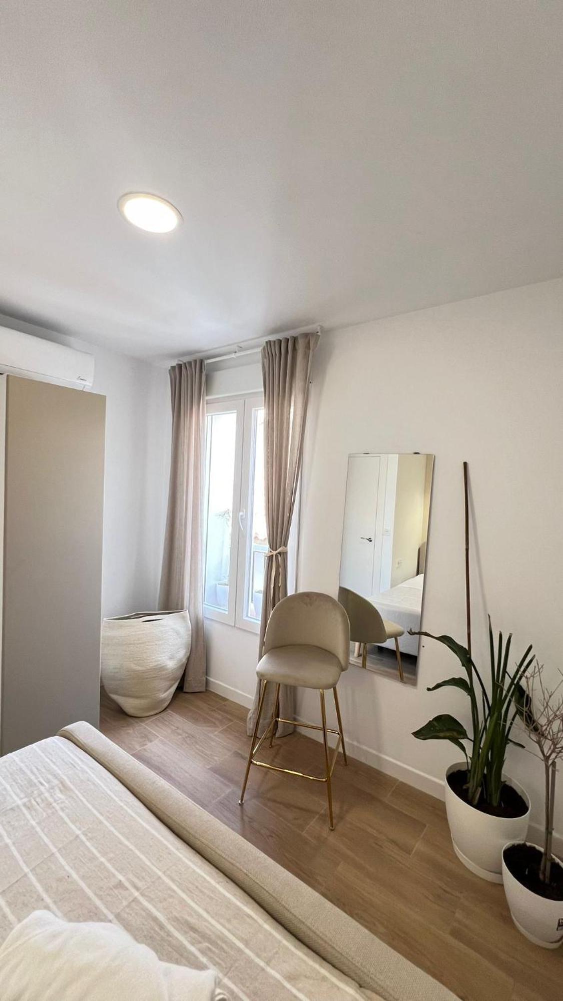 Hermosos Apartamentos En Pleno Centro Granada Esterno foto